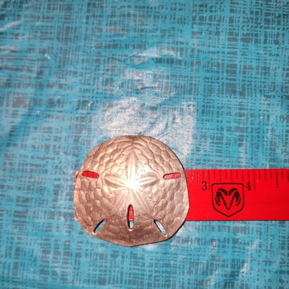 REED and BARTON Pewter Sand Dollar Pendant for necklace. - Picture 8 of 9